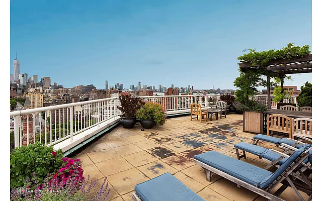 Sold by Douglas Elliman | media 25