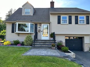 16 Highview Ter, Bloomfield, NJ 07003