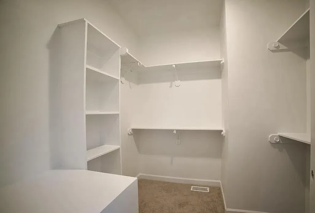 253 Sandy Point — Photo 3