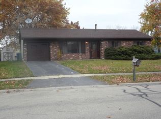 1620 Schooner Ln, Hanover Park, IL 60133
