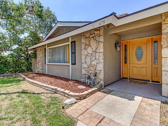 3rd image of 679 Mount Carmel Dr