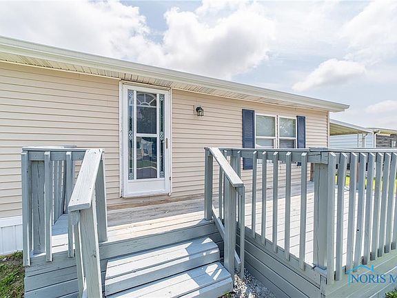 5th image of 1303 Chateau Cir #60