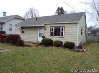845 E Grove St, Galesburg, IL 61401
