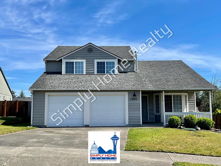 1446 Laredo Dr SE — Photo 1