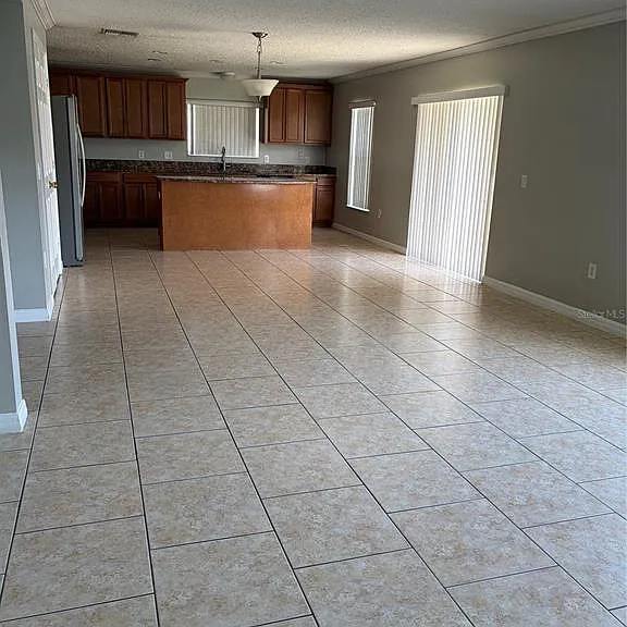 2729 Amanda Kay Way — Photo 2