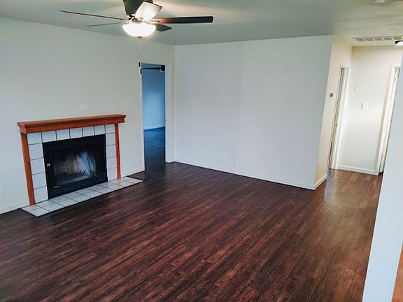 5th image of 7581 Twin Oaks Ave