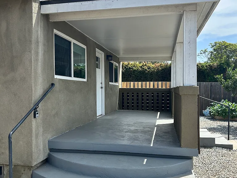 3820 Florence St — Photo 5
