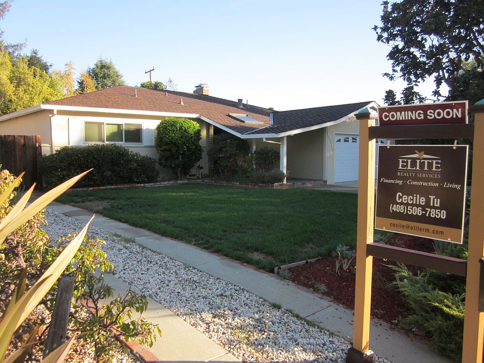 1st image of 18349 Swarthmore Dr