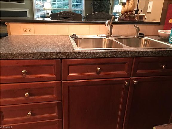 4th image of 4732 Tatton Park Cir Unit 2C