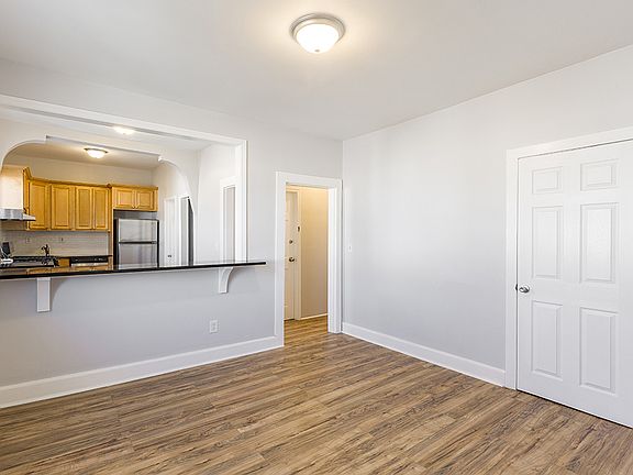 5th image of 35-37 E 45th St Unit 2