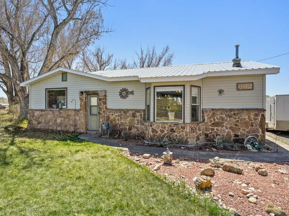882 Fruit Park Rd, Montrose, CO 81403