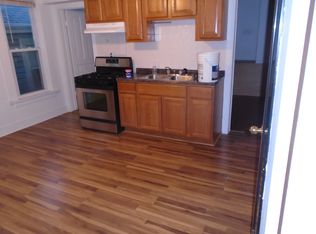 1930 S Miller St APT 2R, Chicago, IL 60608
