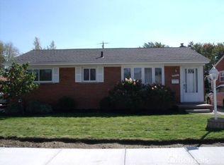30792 Whittier Ave, Madison Heights, MI 48071