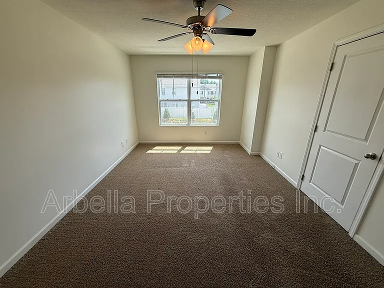 30 Moon Rock Ct — Photo 7