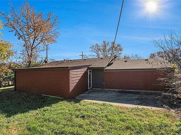 4th image of 4408 E 53rd St