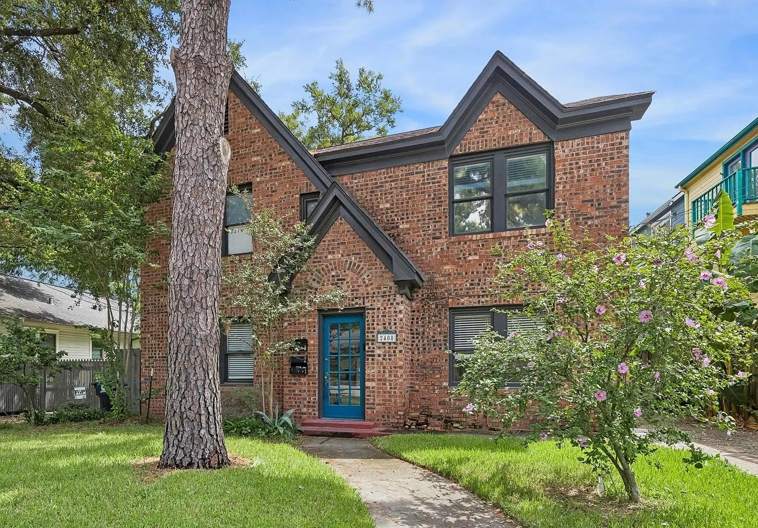1 bed, 1.0 bath, 480 sqft, $1,590 — Photo 1