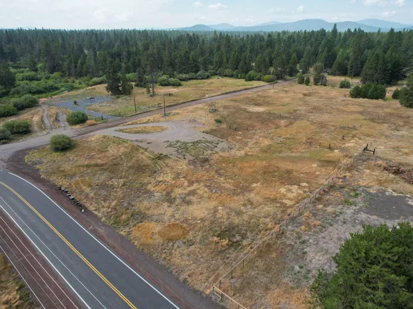 15522 Deer Ave #9, La Pine, OR 97739