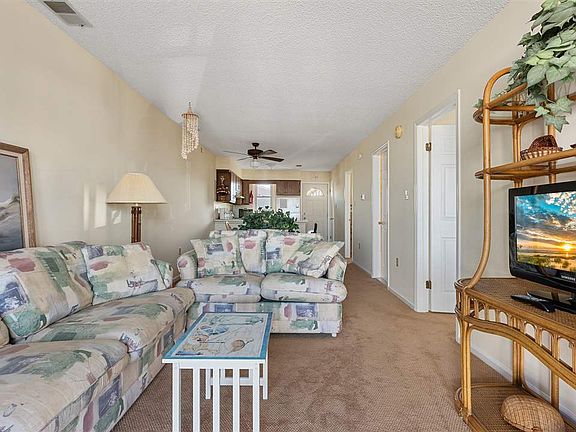 5th image of 24 44th St #201