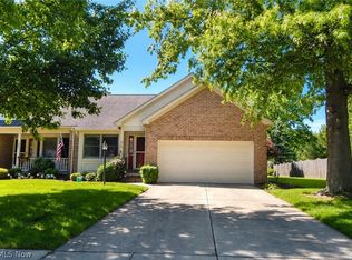219 Bridgeport Dr, Elyria, OH 44035