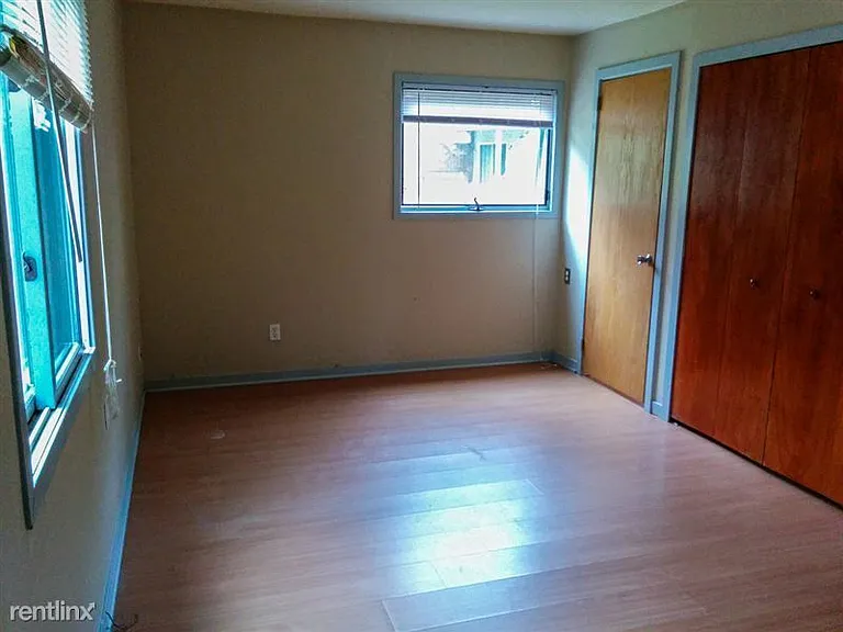 1556A Jones Dr #4 — Photo 5
