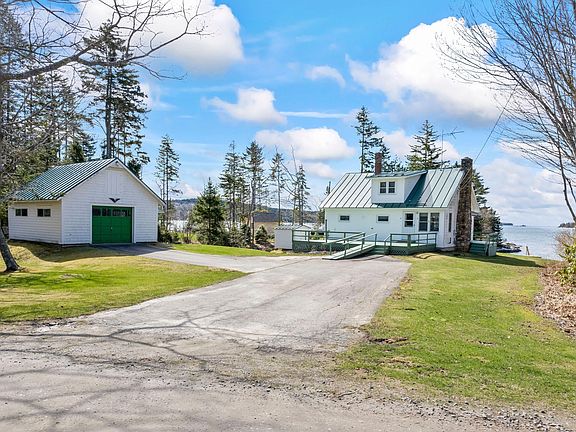 5th image of 1300 Back Cove Rd