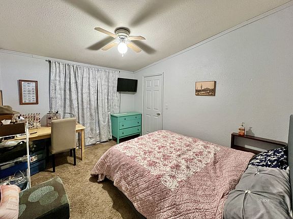 5th image of 466 Brent Dr