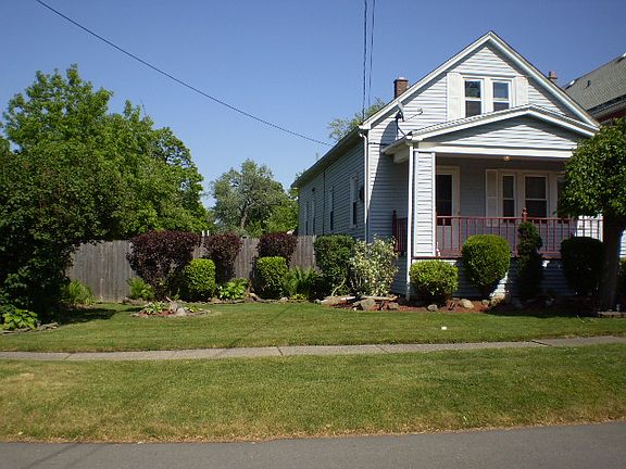 2nd image of 51 Long Ave