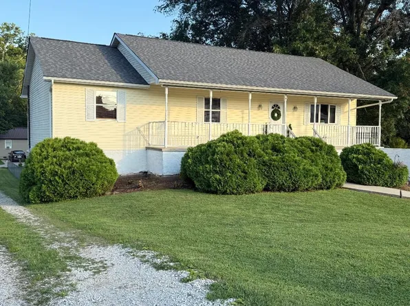 3133 Mason St, Huntington, WV 25704