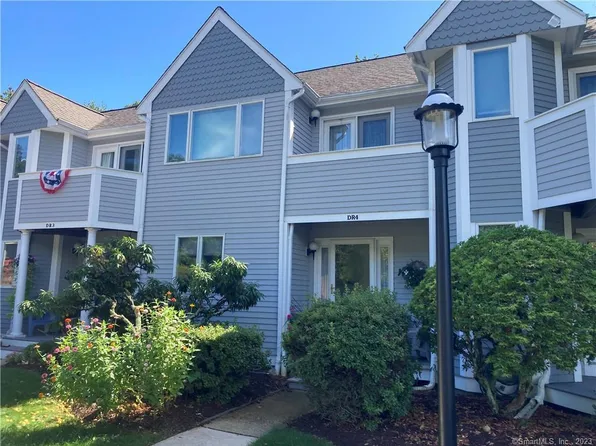 59 Old Post Road #DR4, Clinton, CT 06413