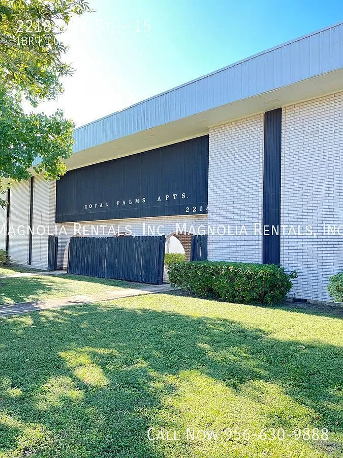 1st Month Free with 13 Month Lease — Photo 1
