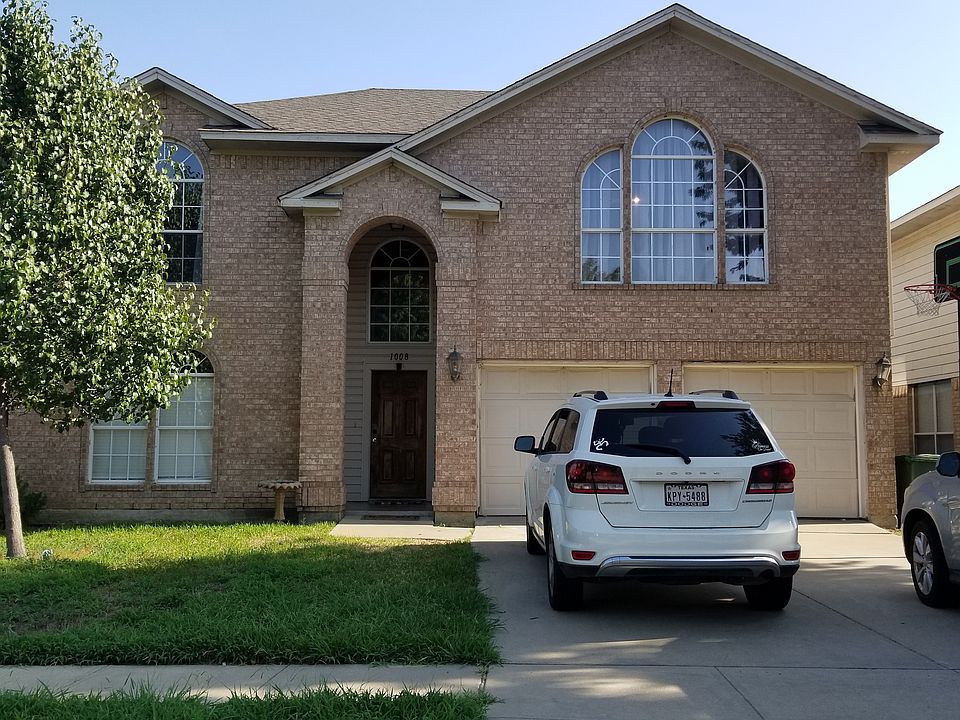 1st image of 1008 Carlisle Dr