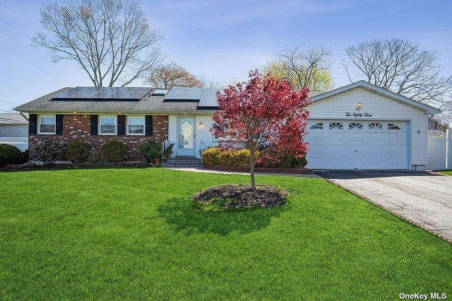 1st image of 283 Clarinet Ln