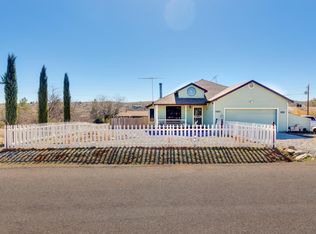 20229 E Hereford Dr, Mayer, AZ 86333