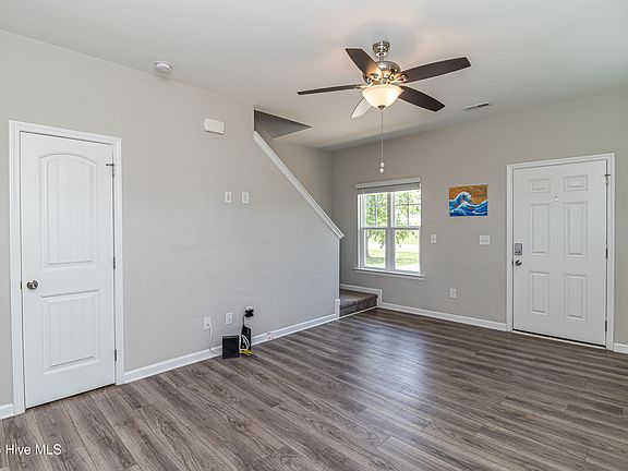 2nd image of 222 Timberline Oak Drive
