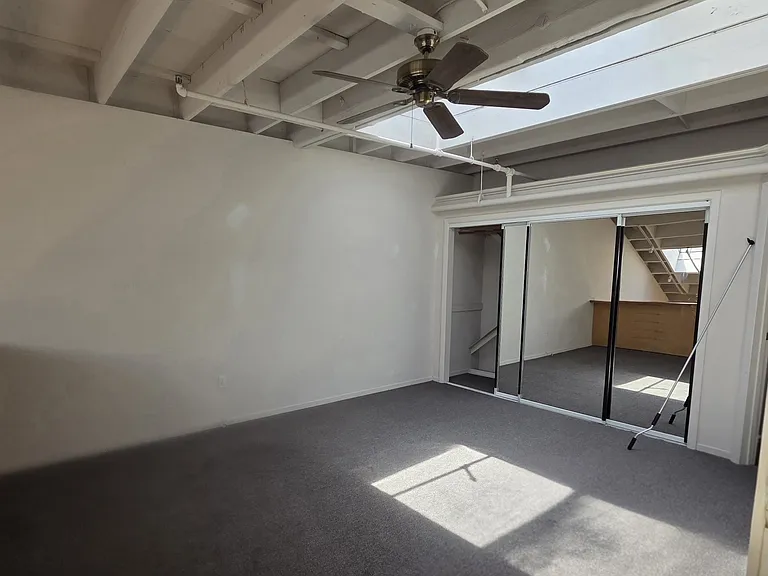 6037 Christie Ave — Photo 12