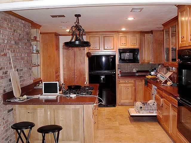kitchen south