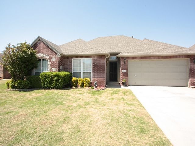 1st image of 4038 S 213th Ave