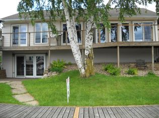 15765 Furman Rd, Spirit Lake, IA 51360