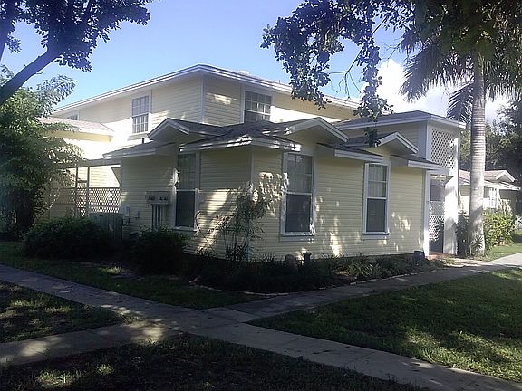 2nd image of 4311 22nd Ave SW #76