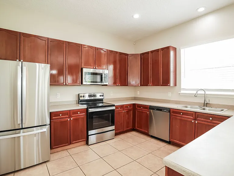 3016 Stonewood Way — Photo 9