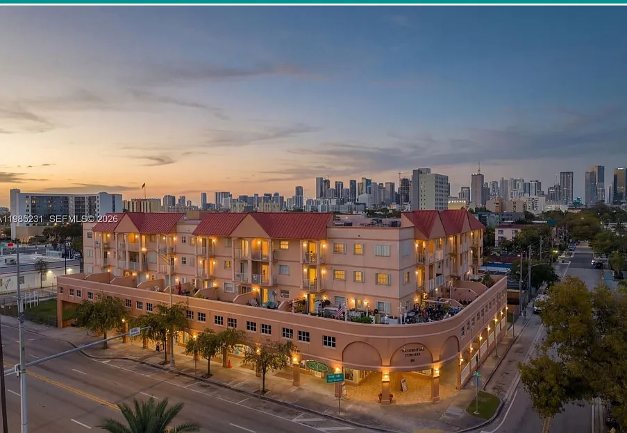 199 SW 12th Ave