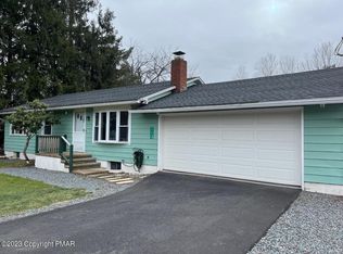 113 Cross St, Pocono Lake, PA 18347