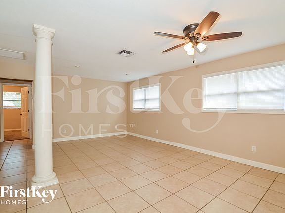 4th image of 10070 Harris Ave