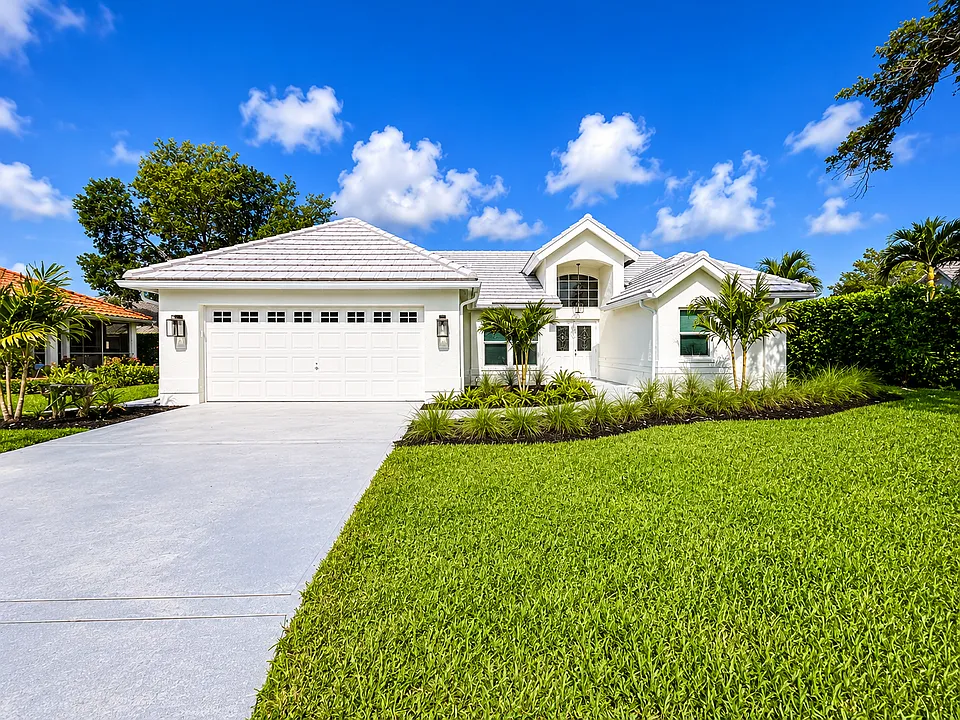 11387 Waterford Village Dr
