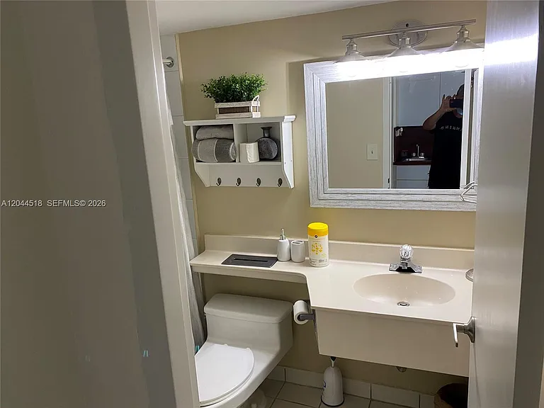 19201 E Collins Ave #442 — Photo 5
