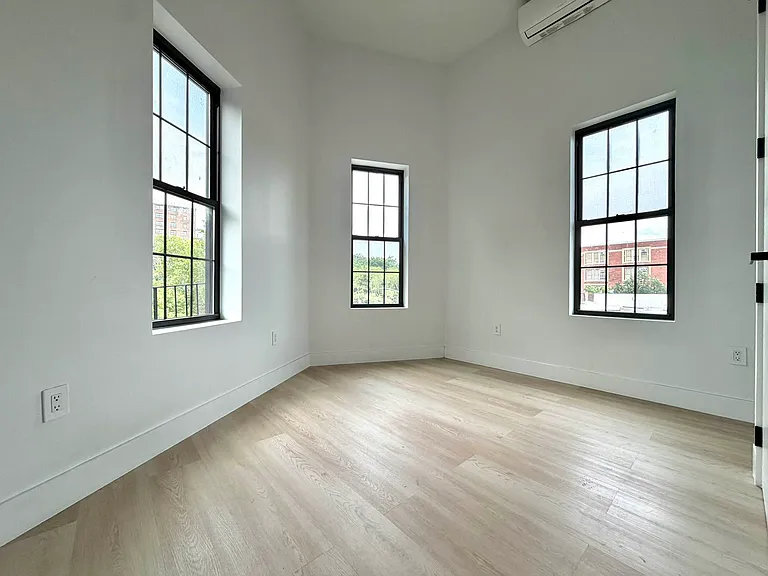 375 Bushwick Ave #4R — Photo 5