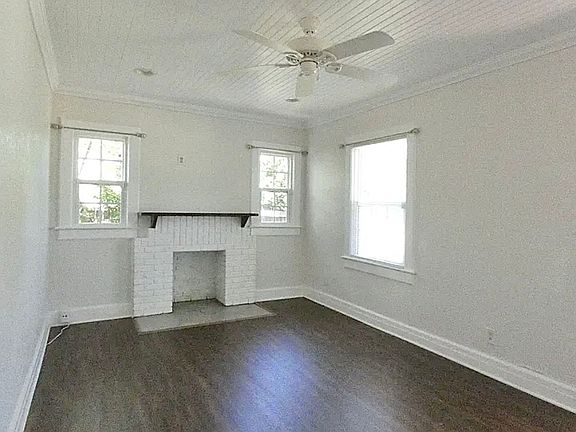 3rd image of 2115 N 12th Ave