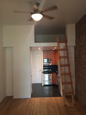 Rented by Urban Real Estate Property Group Inc | media 5