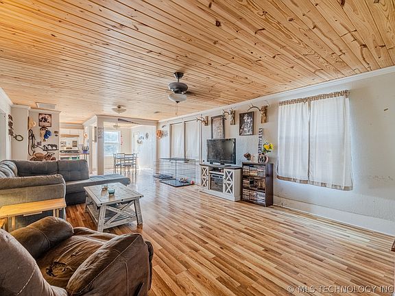 4th image of 116 Glendale Cir