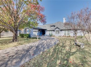 3317 Redstone Dr, Arlington, TX 76001